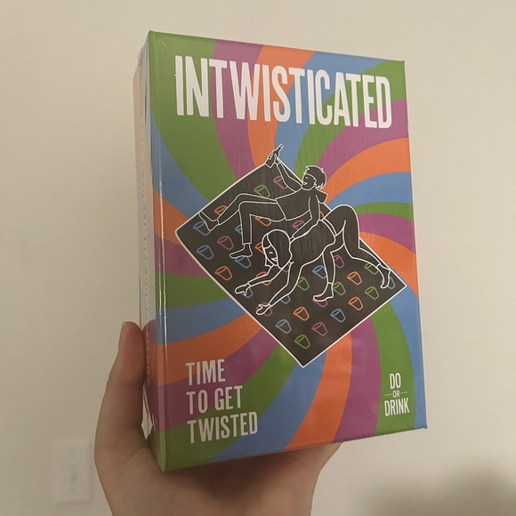 Do or Drink Intwisticated - Party Game with Twists and Tangles -NIB - Picture 7 of 8
